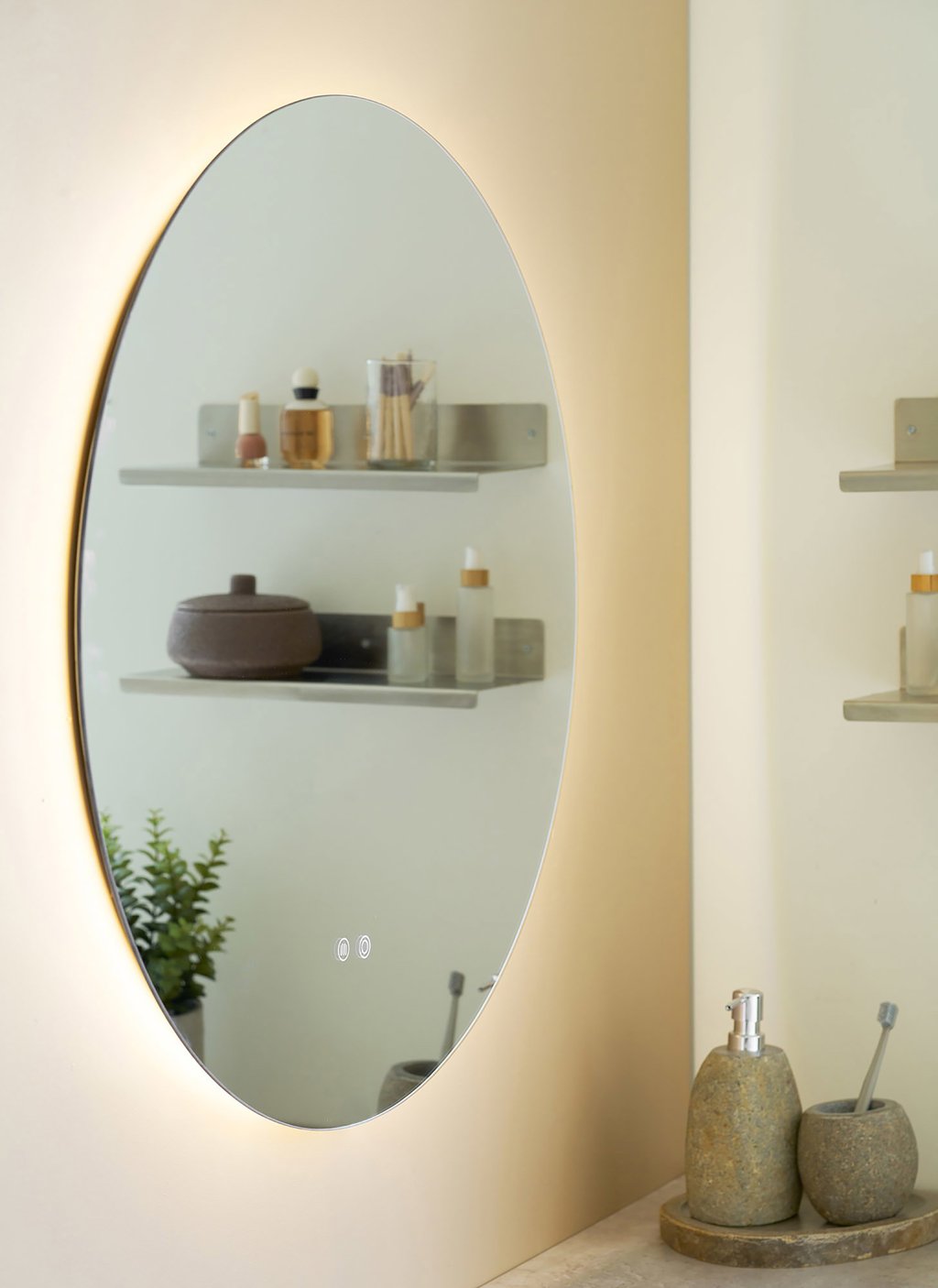 House Nordic led-peili, huurtumisenesto ja 3 valoasetusta, ø80 cm