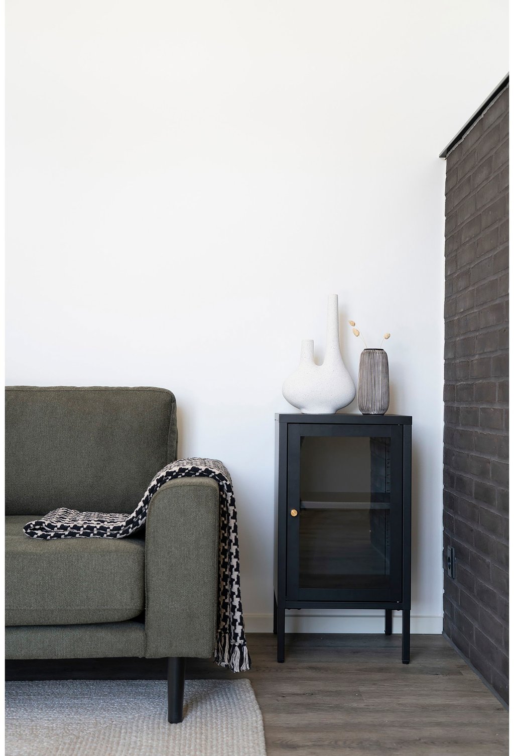 House Nordic Dalby kaappi 38x35x70 cm, musta