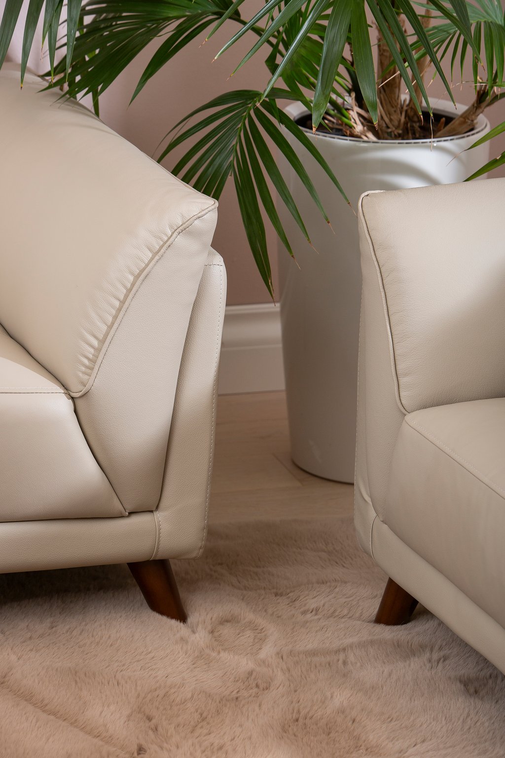 Amalfi 3+2-istuttava sohvakalusto beige nahka/keinonahka