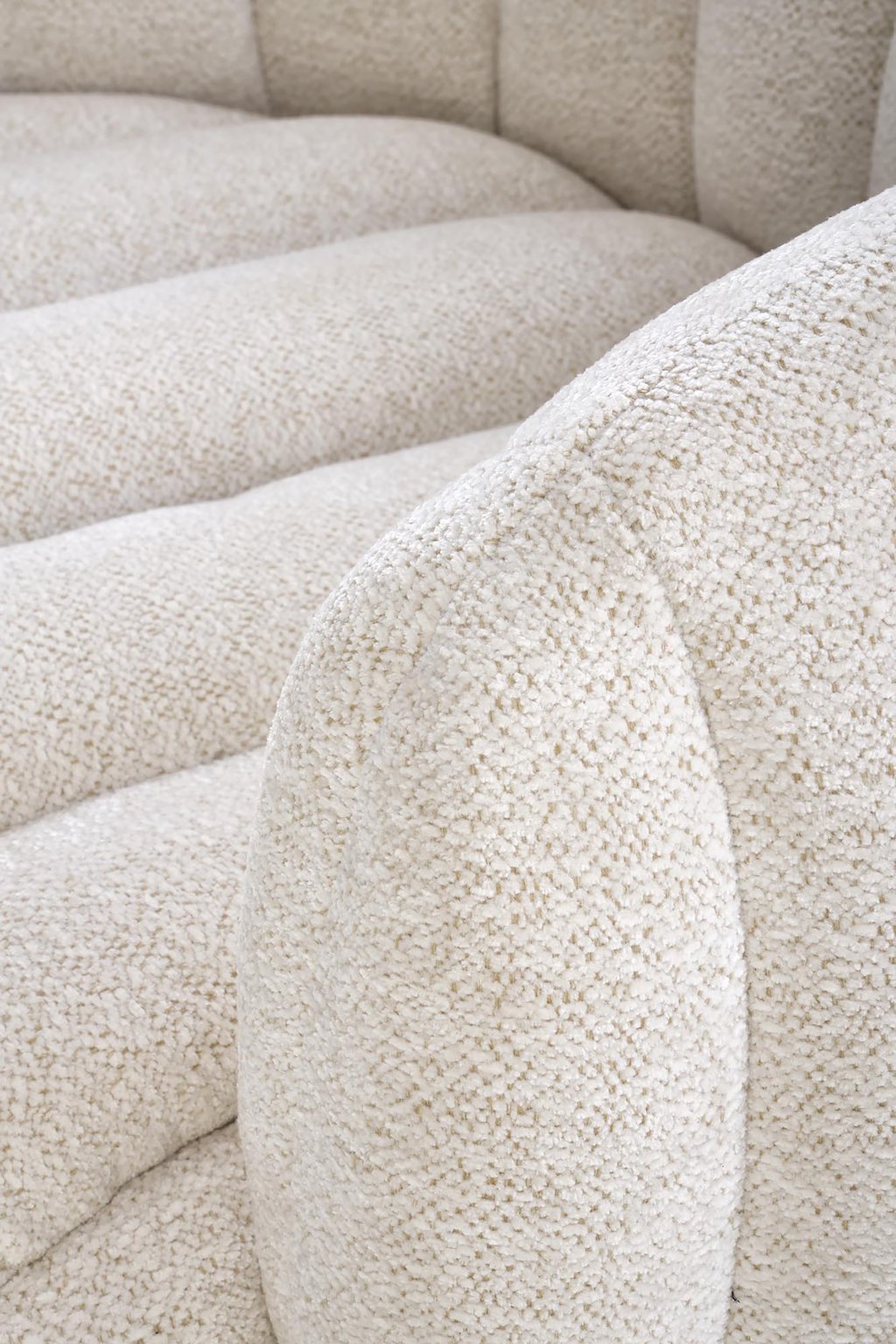 Kuiske nojatuoli, beige