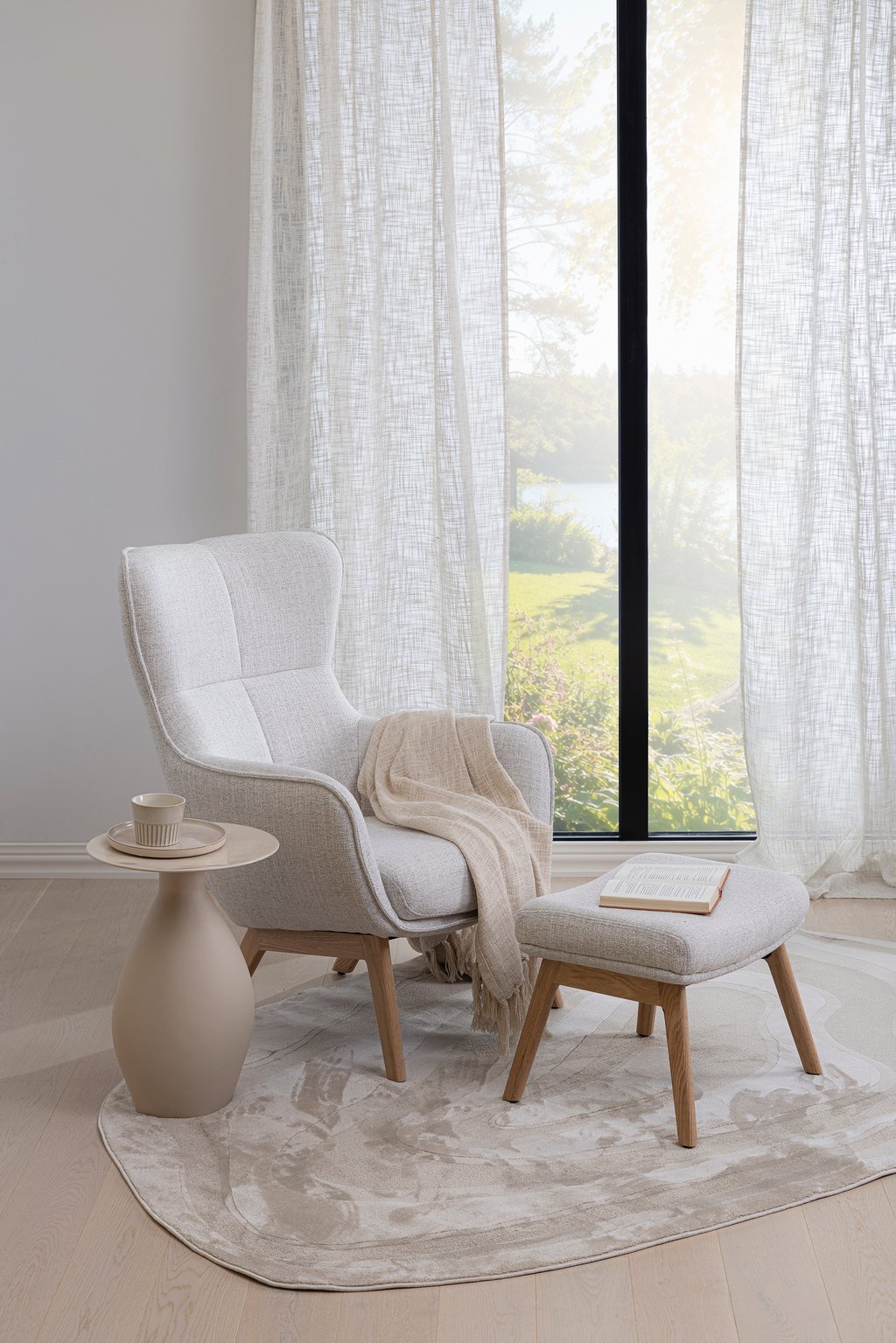 N&L Lisbet lepotuoli & rahi, beige verhoilu, natural tammen värinen runko