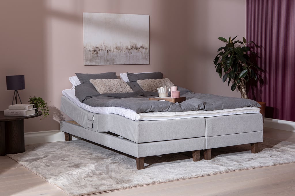 Moon Basic moottorisänky 160x200, Primo 84 vaaleanharmaa, petauspatjalla ja kännykkätaskuilla: Moottorisänky 160 cm leveä, mukautuva patja, moderni design. Sopii makuuhuoneeseen, parantaa unenaikaa ja mukavuutta.