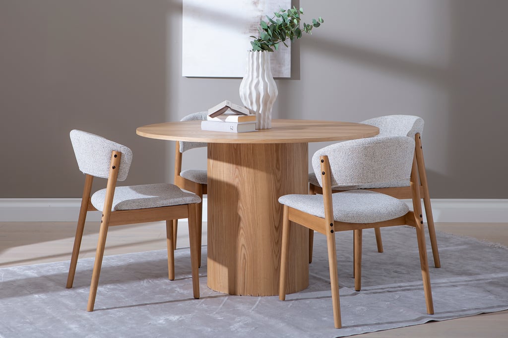 Rotondo & Niela ruokailuryhmä neljälle, natural tammi
