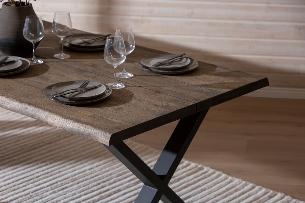 Estelle lankkupöytä 240x95 smoked tammi, X-jalalla