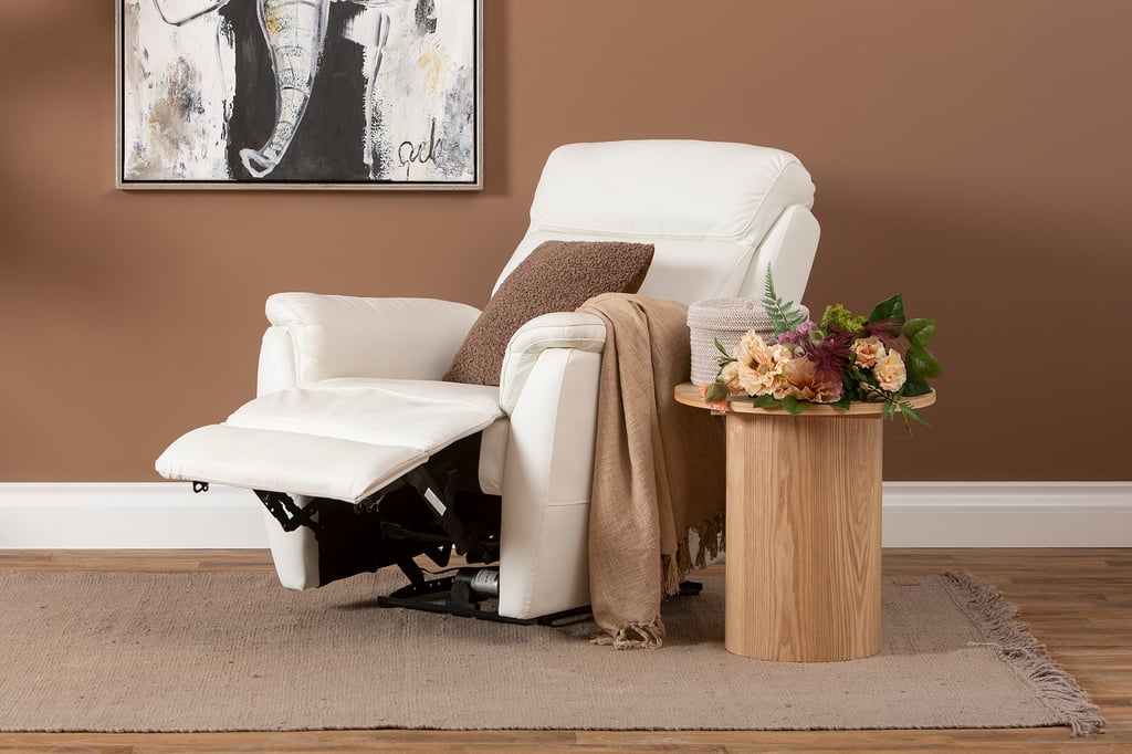 Loungea Colorado recliner-tuoli nostomekanismilla puhdas valkoinen nahka/keinonahka