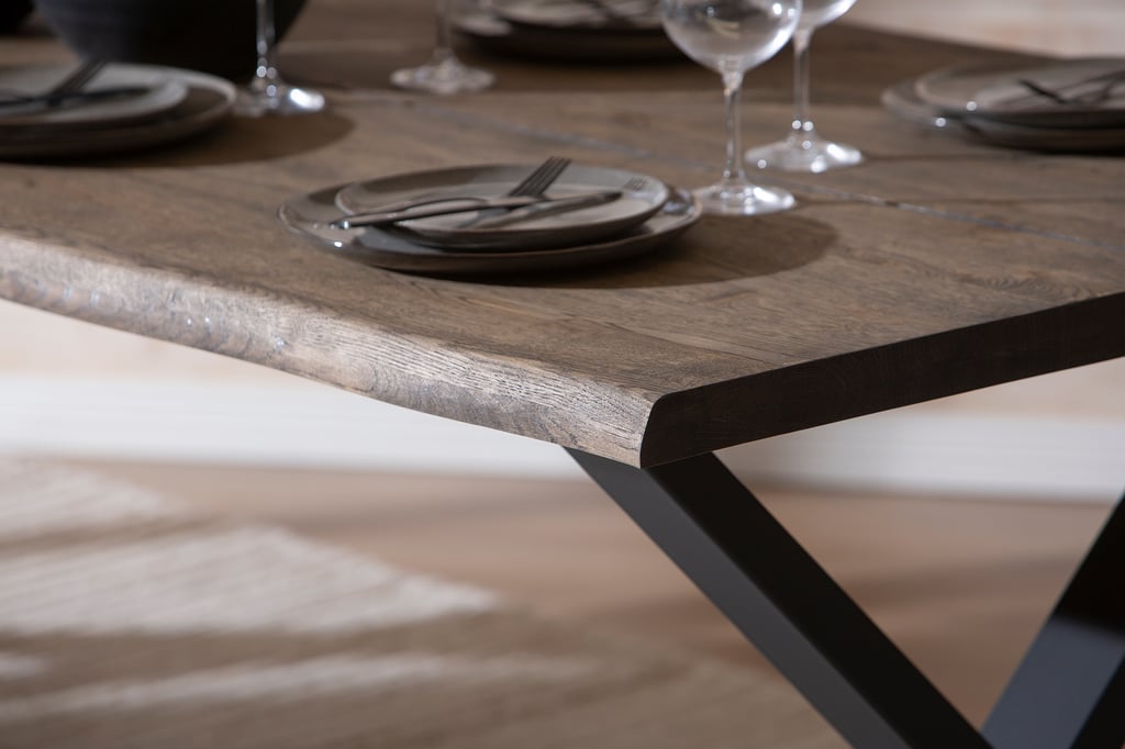 Estelle lankkupöytä 240x95 smoked tammi, X-jalalla