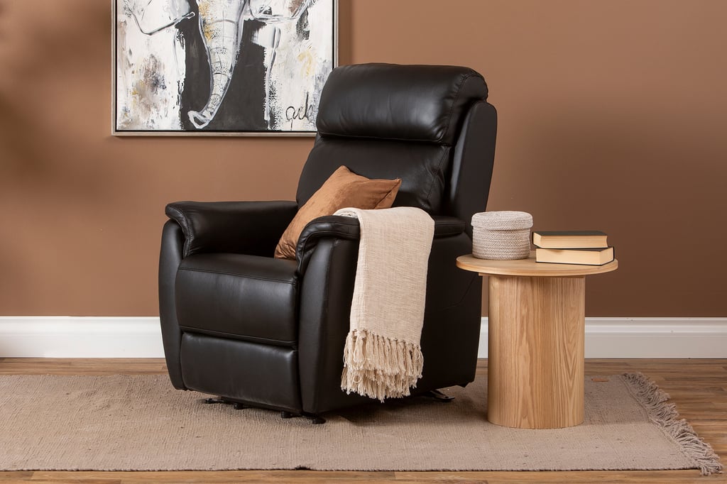 Loungea Colorado recliner-tuoli nostomekanismilla musta nahka/keinonahka