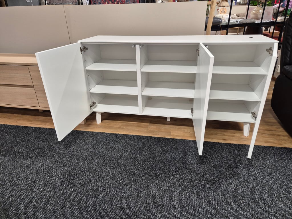 Usva senkki valkoinen Leveys 150cm syvyys 40cm korkeus 81cm