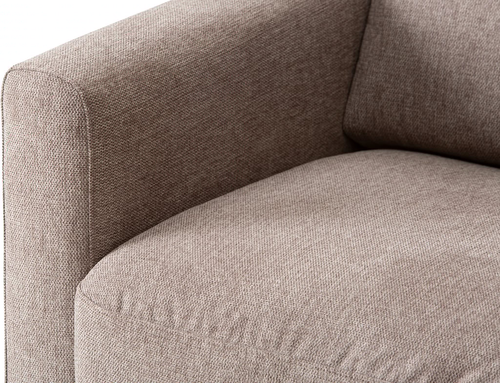 Portland Kulmasohva 2K3, beige: Tyylikäs Portland-kulmasohva, muokattava ja dynaaminen, täydellinen olohuoneeseen. Beige väri luo lämpöä ja mukavuutta.