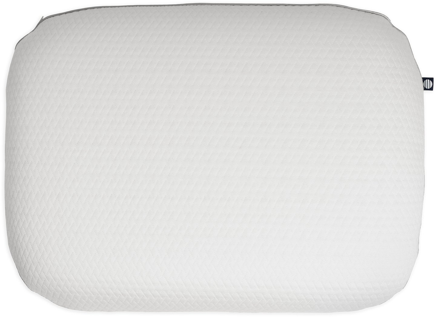 Familon Memory Soft tyyny 40x55 cm: Familon Memory Soft -tyyny tarjoaa täydellisen tuen niskalle ja päälle. Sopii makuuhuoneeseen, parantaen unenaikaisia mukavuuksia.