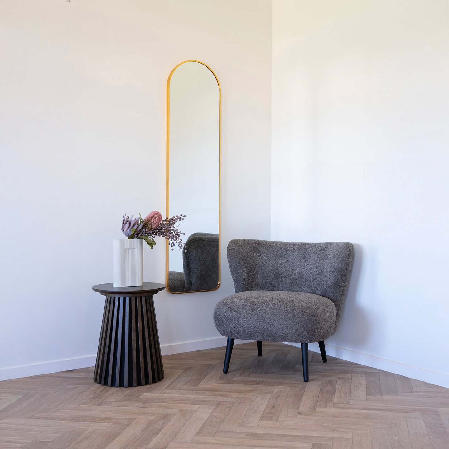 House Nordic Covelo lounge tuoli, ruskea