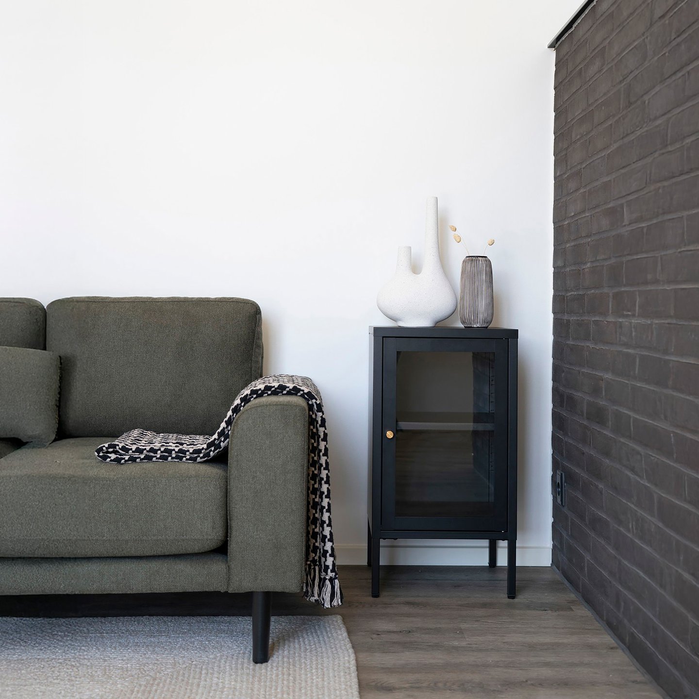 House Nordic Dalby kaappi 38x35x70 cm, musta