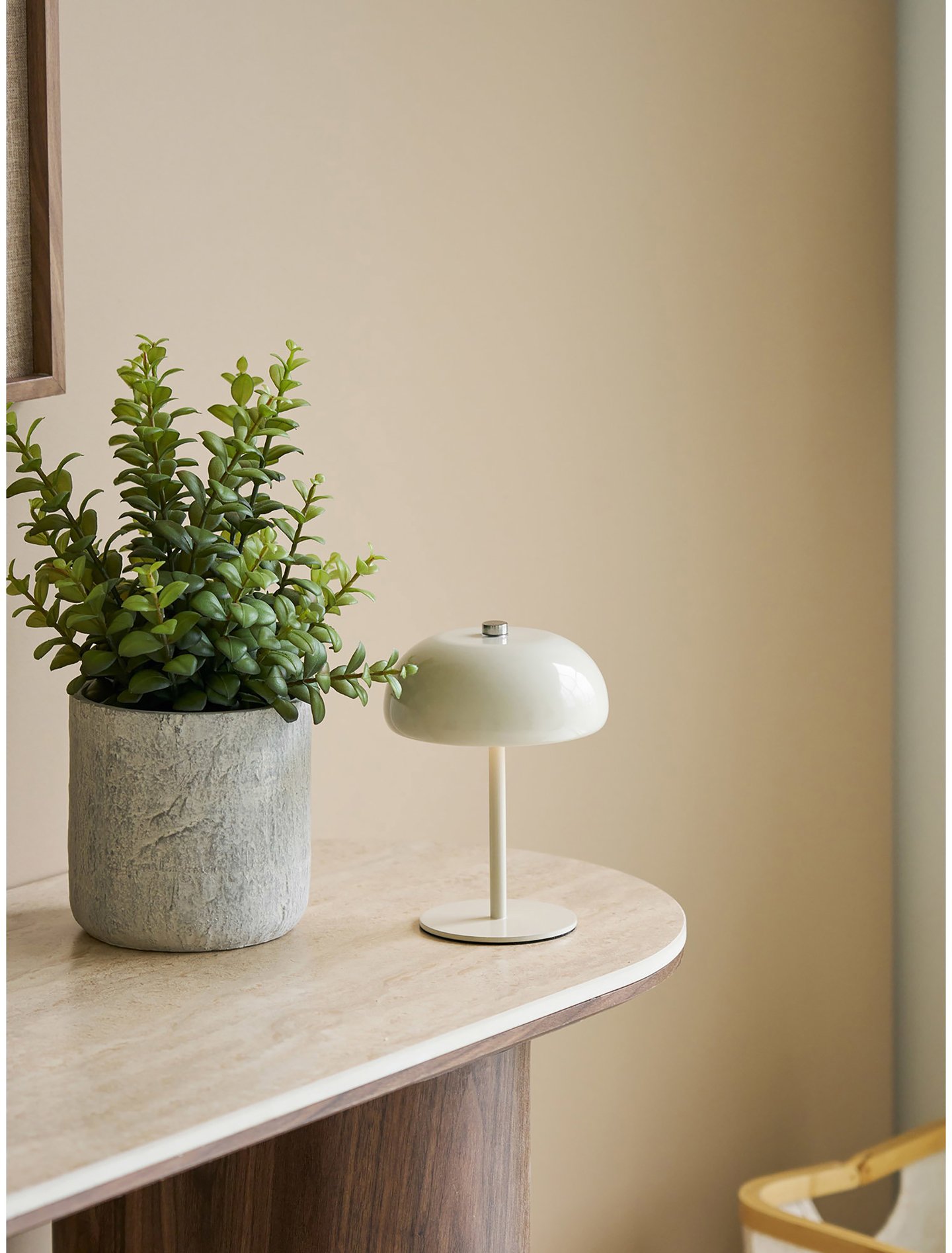 House Nordic ladattava pöytävalaisin, metalli, beige, ø13 cm
