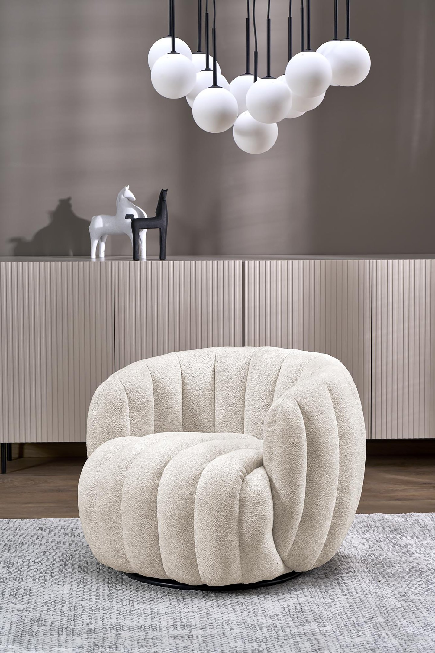 Kuiske nojatuoli, beige