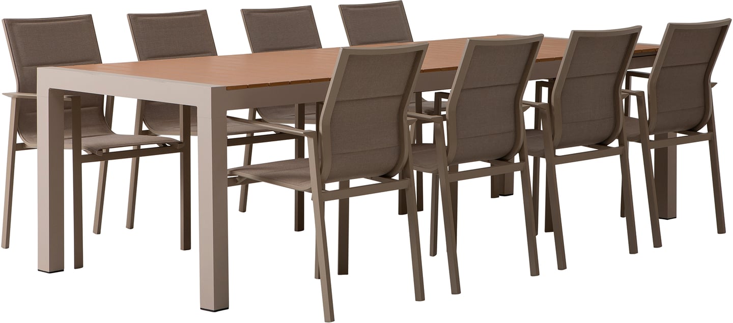 Albury & Newark ruokailuryhmä jatkettava 205/275x95cm kahdeksalle: Tyylikäs ulkoruokailuryhmä, jossa laajennettava jatkopöytä ja pinottavat tuolit. Erinomainen valinta terassille tai puutarhaan. Kestävä teollinen tiikki.