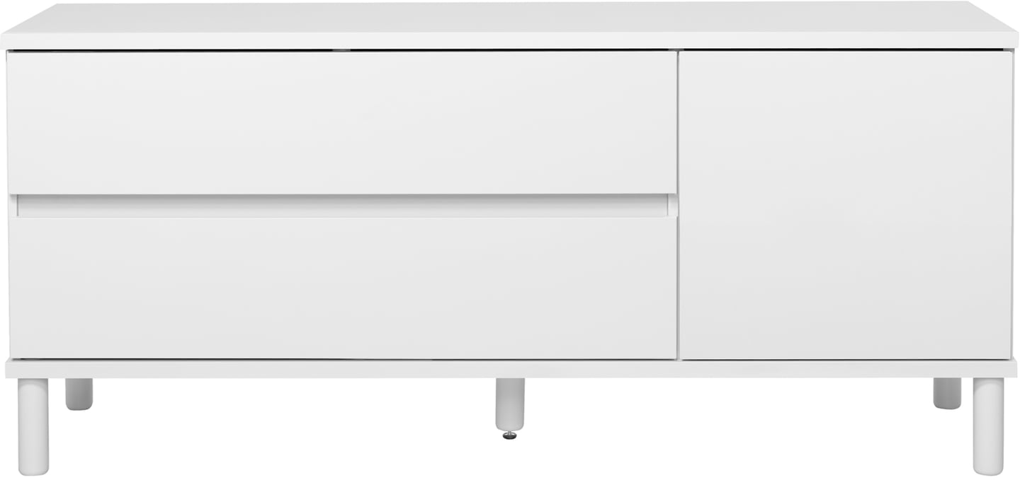 Sata taso nro 38. 138cm 2ltk + ovi oikea valkoinen, pyöreä jalka