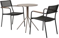 Trento & Calle ruokailuryhmä pyöreä 60cm kahdelle khaki/musta: Tyylikäs Trento pyöreä parvekepöytä (60 cm) khakivärissä, täydellinen ulkoilmaelämän ruokailuryhmäksi. Mukana pinottavat mustat tuolit. Ideal terasseille ja parvekkeille!
