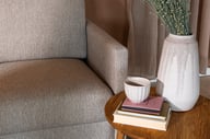 Pikkukuva: Nobe 2-istuttava vuodesohva 140cm beige, saarni jalka
