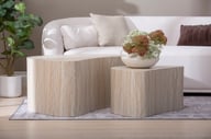 Island sarjapöytä 90x60x40 + 60x40x33 beige: Tyylikäs beige travertin sohvapöytä, joka yhdistää tyylin ja käytännöllisyyden. Täydellinen olohuoneen säilytyskalusteeksi.