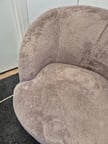 Rose Hiekan värinen pyörivä nojatuoli