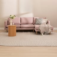 Pikkukuva: Copenhagen Scandic 3-istuttava divaanisohva (oikea) rosa / tammijalat
