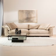 Infinity 4-istuttava sohva: Muokattava 4-istuttava sohva, beige. Tyylikäs ja moderni olohuoneen keskipiste, joka tarjoaa mukavuutta ja joustavuutta. Sopii täydellisesti rentoutumiseen ja sosiaalisiin hetkiin.