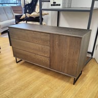 Pikkukuva: Inari Senkki tammea