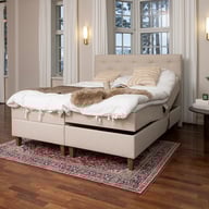 Moon Gold moottorisänky 160x200 + Moon Bronze petauspatja + Moon Gold pääty, beige: Moottorisänky 160x200 cm, säädettävä ja dynaaminen mukavuus. Sopii moderniin makuuhuoneeseen, tarjoaa erinomaisen unenlaadun.
