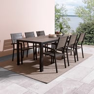 MYYKESA0831 - Dakota ruokailuryhmä (1+6): Tyylikäs musta ruokailuryhmä ulos, johon kuuluu 205x90 cm pöytä ja kuusi tuolia. Erinomainen valinta terassille tai puutarhaan.