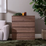 Pikkukuva: Sata lipasto nro 23. 92cm 4-ltk ruskea, sokkeli