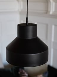 Pikkukuva: PR Home Solo riippuvalaisin mattamusta 26 cm