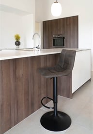Pikkukuva: House Nordic Middel baarituoli, tummanharmaa mikrokuitu