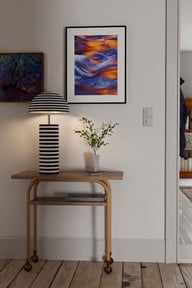 Pikkukuva: Stripe pöytävalaisin mattavalkoinen/musta