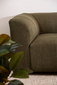 Janice 3-ist. divaanisohva (oikea) vihreä: Tyylikäs Janice 3-istuttava divaanisohva oikealla puolella, vihreä kangas. Täydellinen olohuoneeseen, moderni muotoilu ja mukava istuin.
