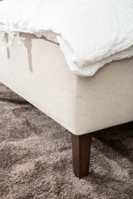 Moon Gold runkopatja 120x200, pocket 7-vyöh. Primo 05 beige: Tyylikäs 120 cm leveä runkopatja, jossa mukautuva vaahtomuovitäyte. Täydellinen makuuhuoneeseen, takaa erinomaisen unen.
