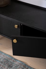 Rotondo tv-taso 200cm musta: Tyylikäs TV-taso, jossa moderni muotoilu ja runsaasti säilytystilaa. Sopii täydellisesti olohuoneen sisustukseen.