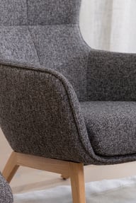 Pikkukuva: N&L Lisbet lepotuoli & rahi, ruskea verhoilu, natural tammen värinen runko