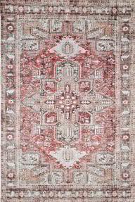 Sevilla matto 80x150 cm: Tyylikäs punainen polypropeenimatto, joka tuo lämpöä ja väriä sisustukseen. Sopii erinomaisesti olohuoneeseen tai makuuhuoneeseen. Kestävä ja helposti puhdistettava.