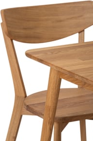 Ekholm & Ekholmen ruokailuryhmä 180x90 kuudelle, öljytty tammi: Tyylikäs ruokailuryhmä kuudelle, öljytty tammi. Kestävä ruokapöytä ja mukavat tuolit täydentävät modernin ruokailutilan. Sopii kodin sydämeksi.