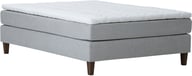 Moon Standard jenkkisänky 120x200, pocket 5-vyöh. Primo 84 v.harmaa, kännykkätaskulla: Tyylikäs 120 cm leveä jenkkisänky vaaleanharmaalla päällisellä, täydellinen makuuhuoneeseen. Mukautuva patja takaa mukavan unen.
