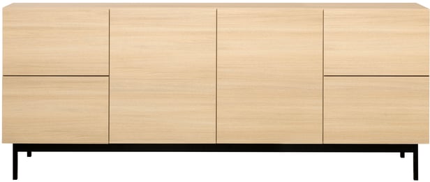 Lakeus senkki nro 6. 197 cm vaalea tammi, metallinen jalkasokkeli