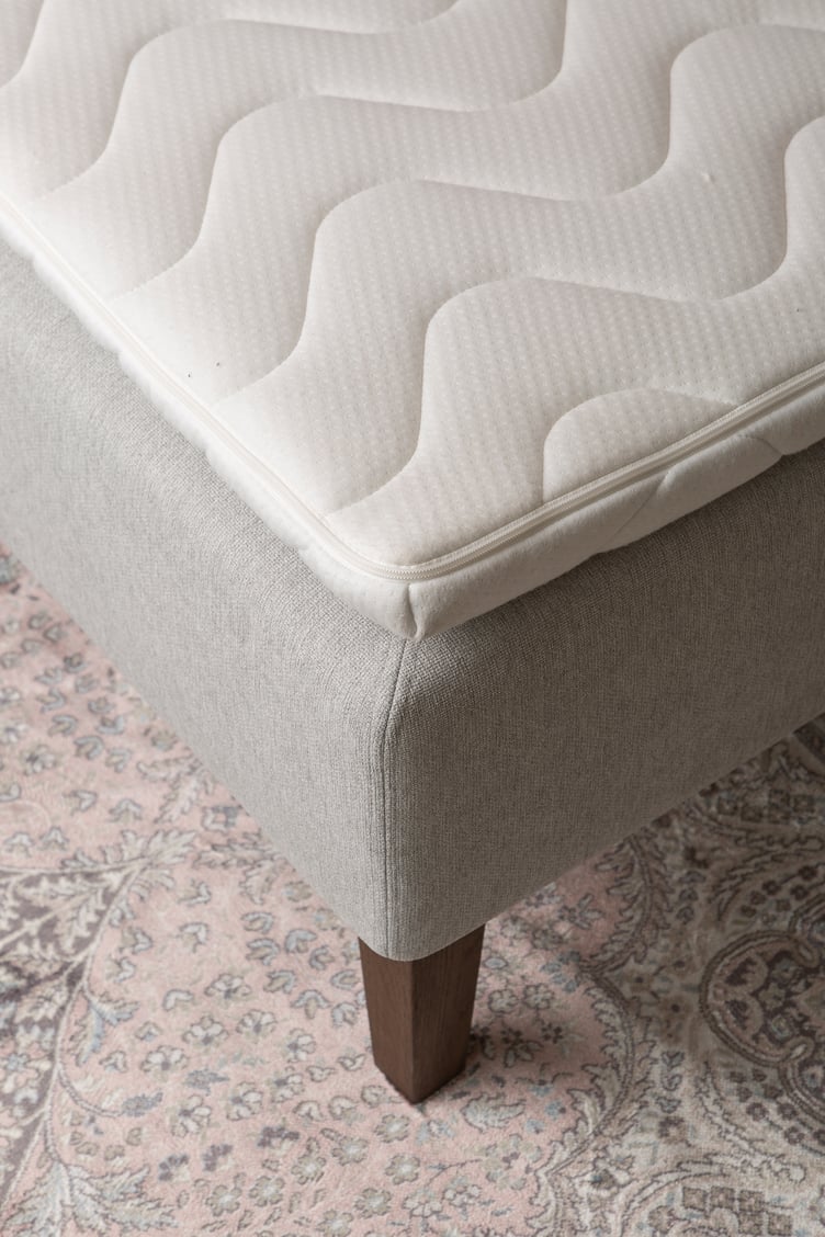 Moon Gold petauspatja 160x200x6 cm latex