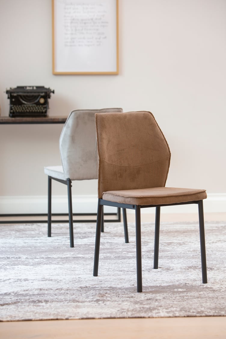 Norma ruokapöydän tuoli beige/musta