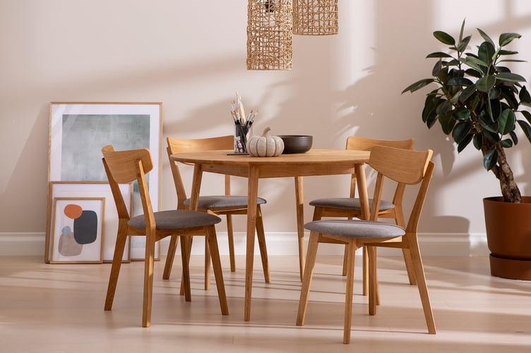 Ekholm & Ekholmen ruokailuryhmä pyöreä 110cm neljälle