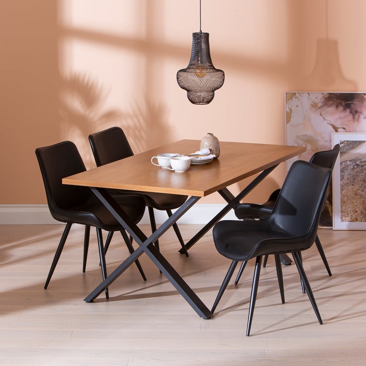 Cenni & Chic ruokailuryhmä 160x90 neljälle