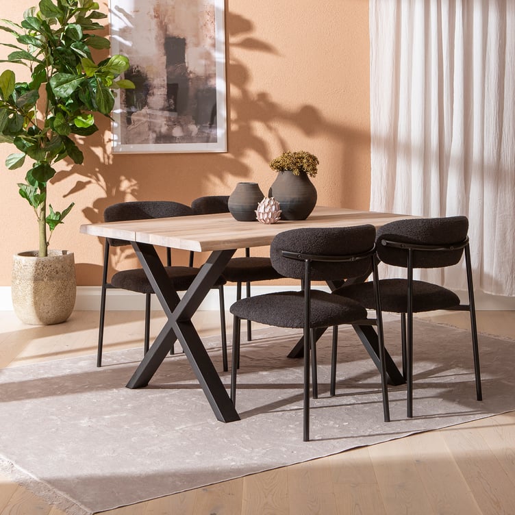 Estelle & Bow ruokailuryhmä 140x95 neljälle x-jalalla, valkoöljytty tammi / musta
