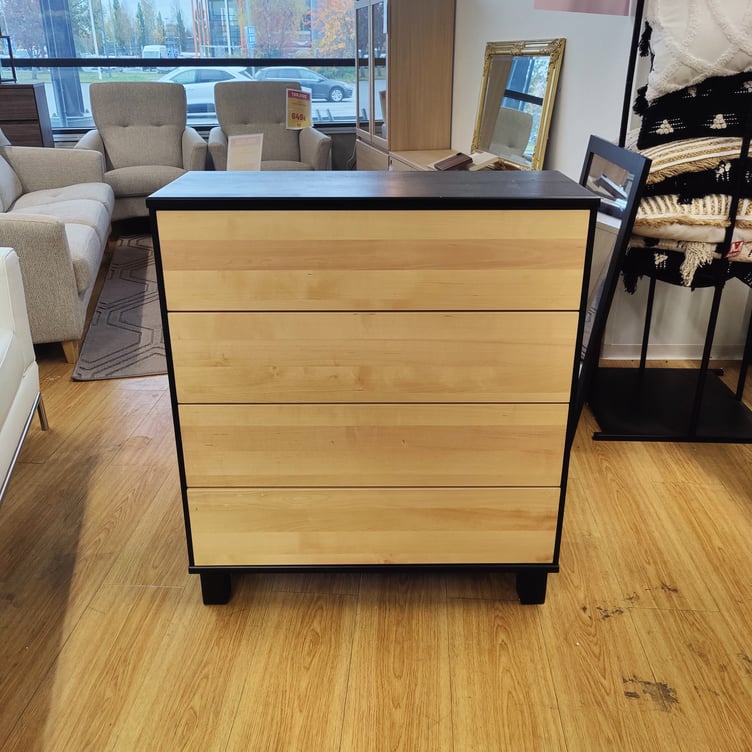 Inari Modern lipasto neljällä laatikolla