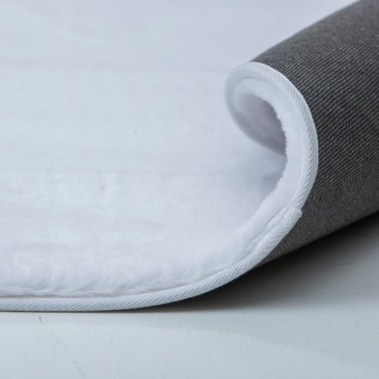 Pehmo matto 160x230 cm, valkoinen